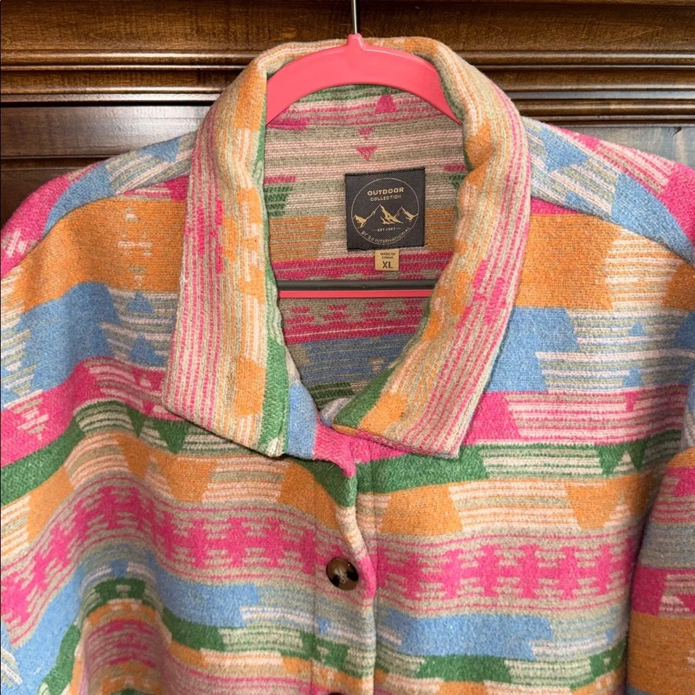 Colorful wool blend western aztec button down shirt Shacket  XL